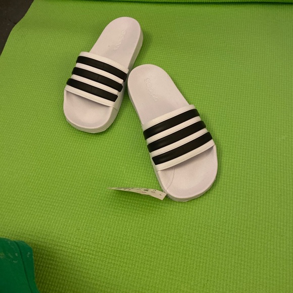 Adilette slide - Picture 6 of 6